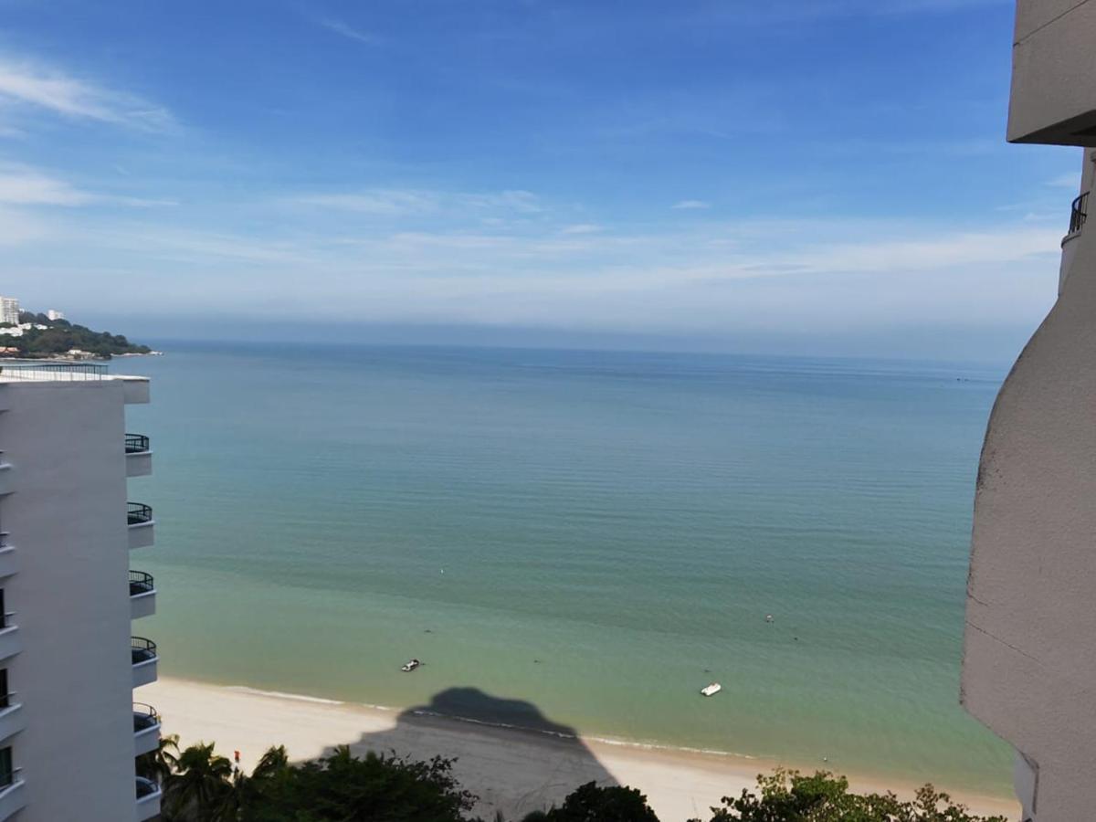 Rainbow Paradise At Tanjung Bungah Tanjung Bungah  Exterior photo