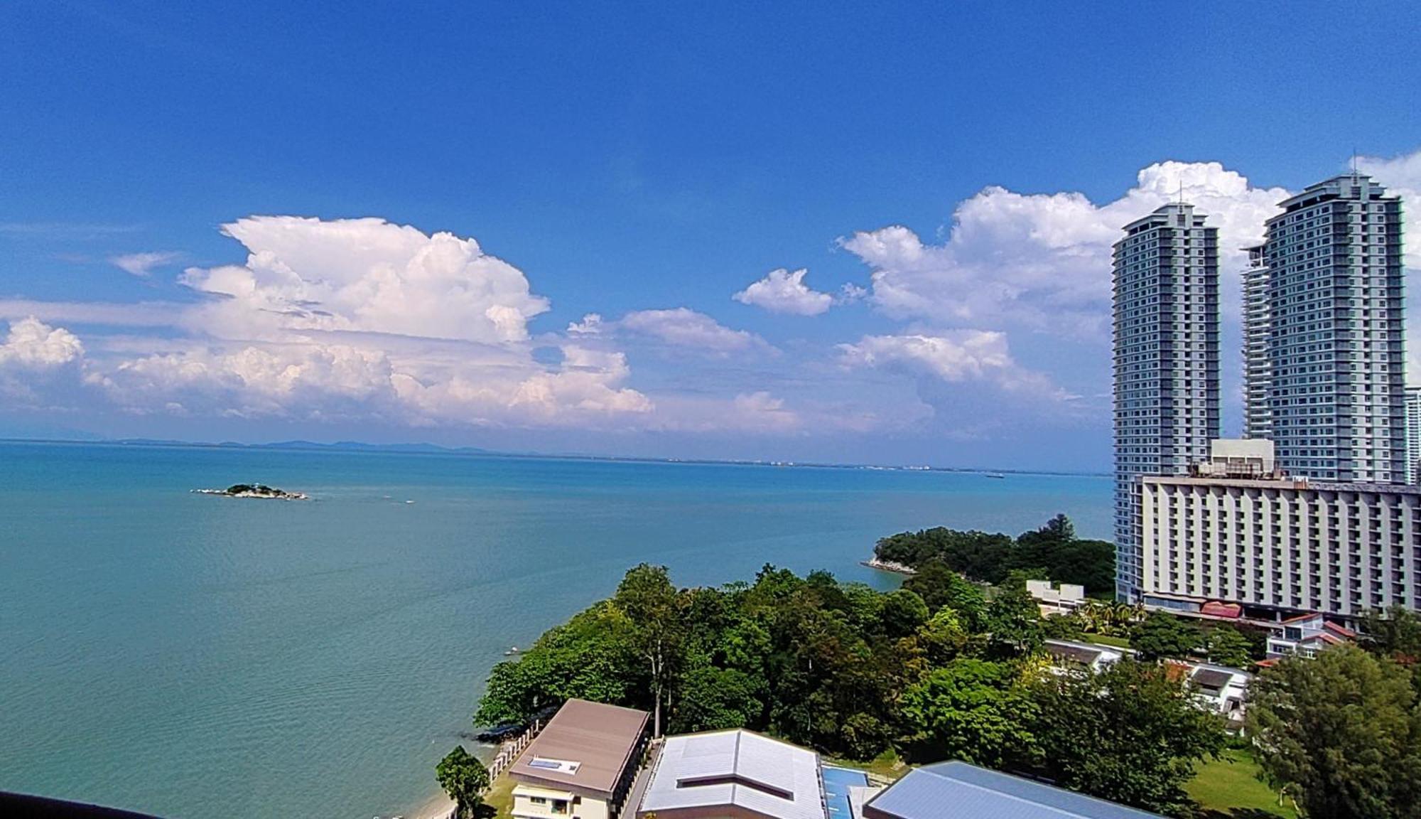 Rainbow Paradise At Tanjung Bungah Tanjung Bungah  Exterior photo